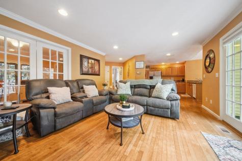 4 Frank Street Norwalk CT 06851