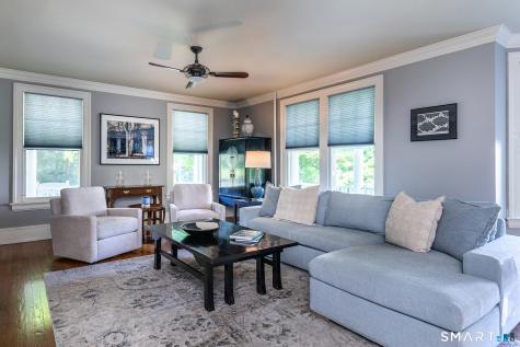 11 Pleasant Street Woodbury CT 06798