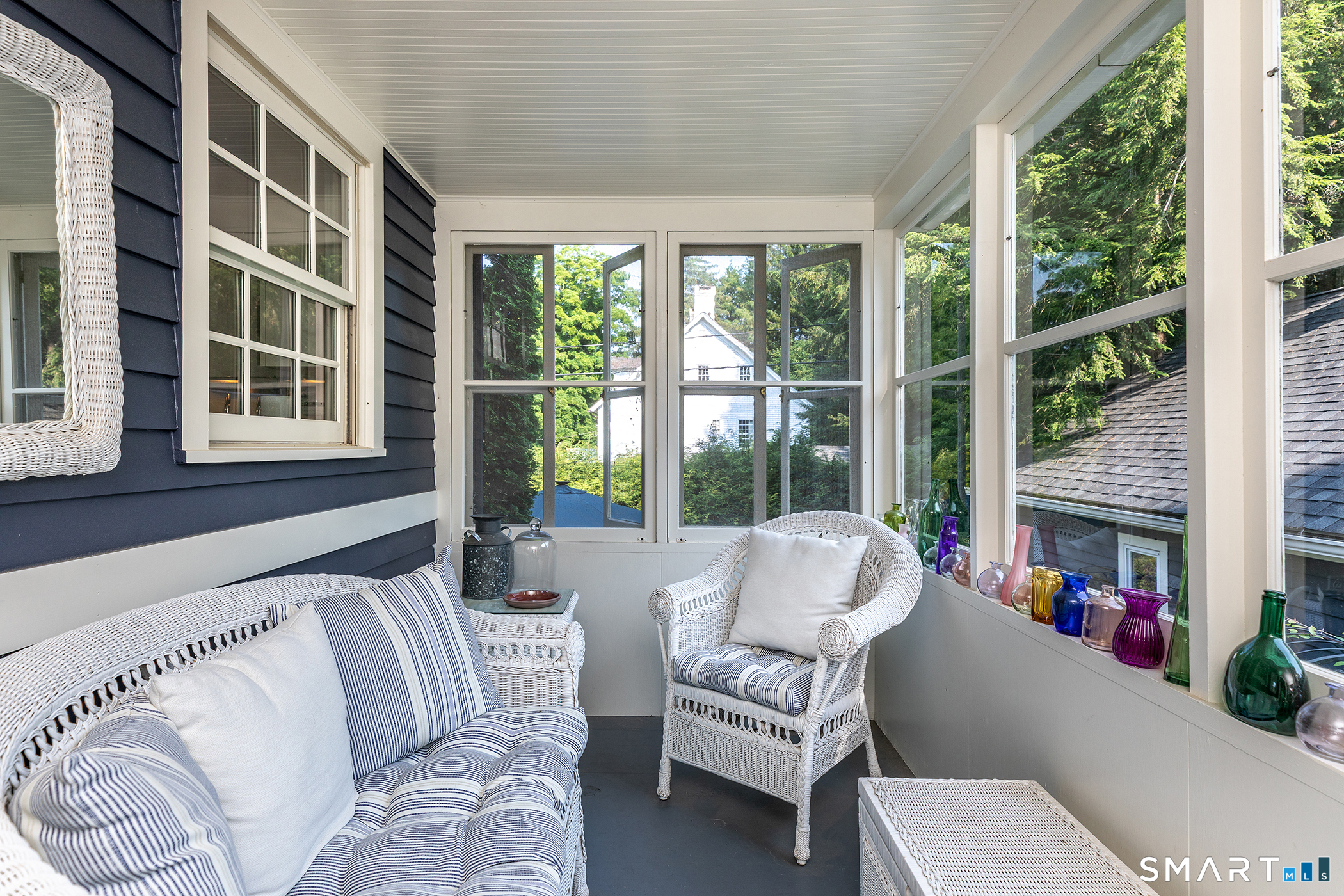 11 Pleasant Street Woodbury CT 06798