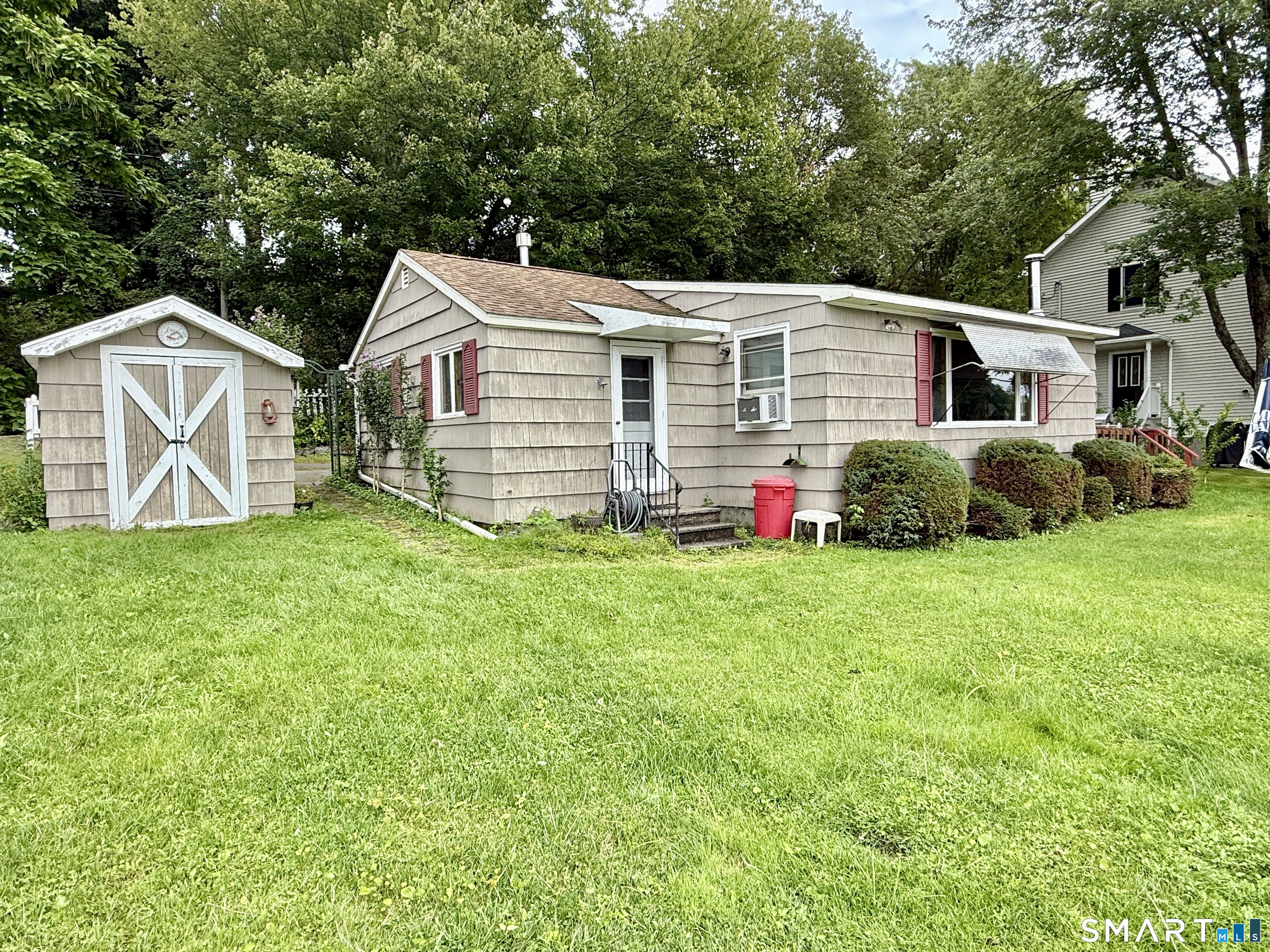 89 Sandy Beach Road Middlebury CT 06762