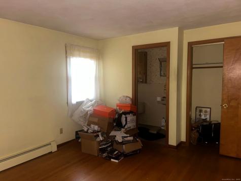 661 Allen Avenue Meriden CT 06451