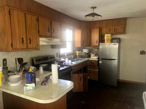 661 Allen Avenue Meriden CT 06451