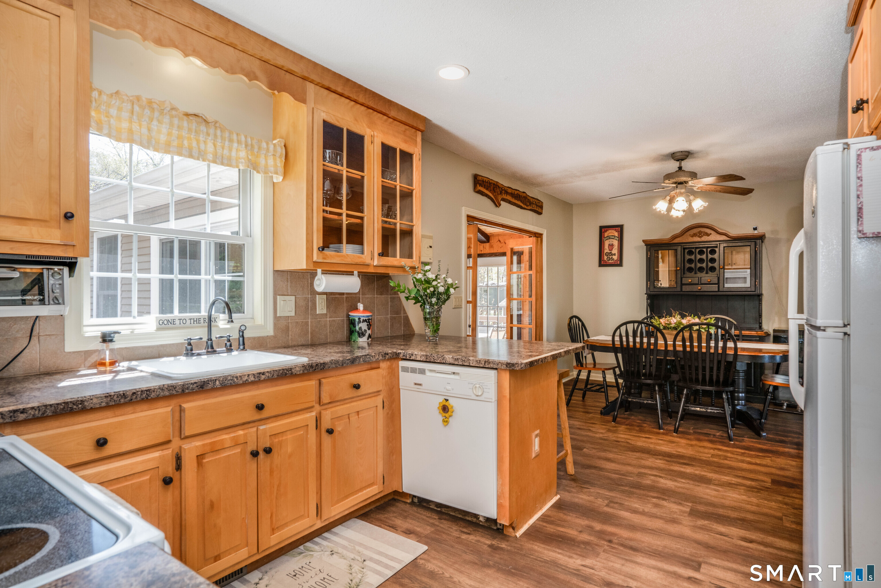 24 Vicki Lane Southington CT 06489