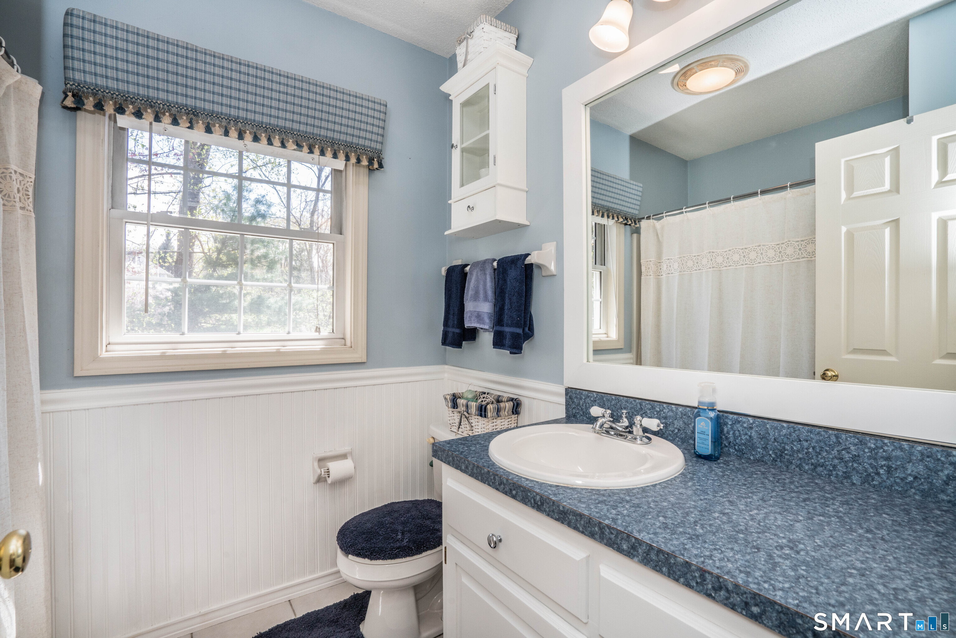 24 Vicki Lane Southington CT 06489