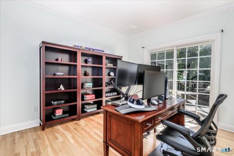 8 Rock Ridge Court New Fairfield CT 06812