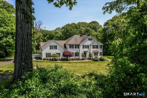 8 Rock Ridge Court New Fairfield CT 06812