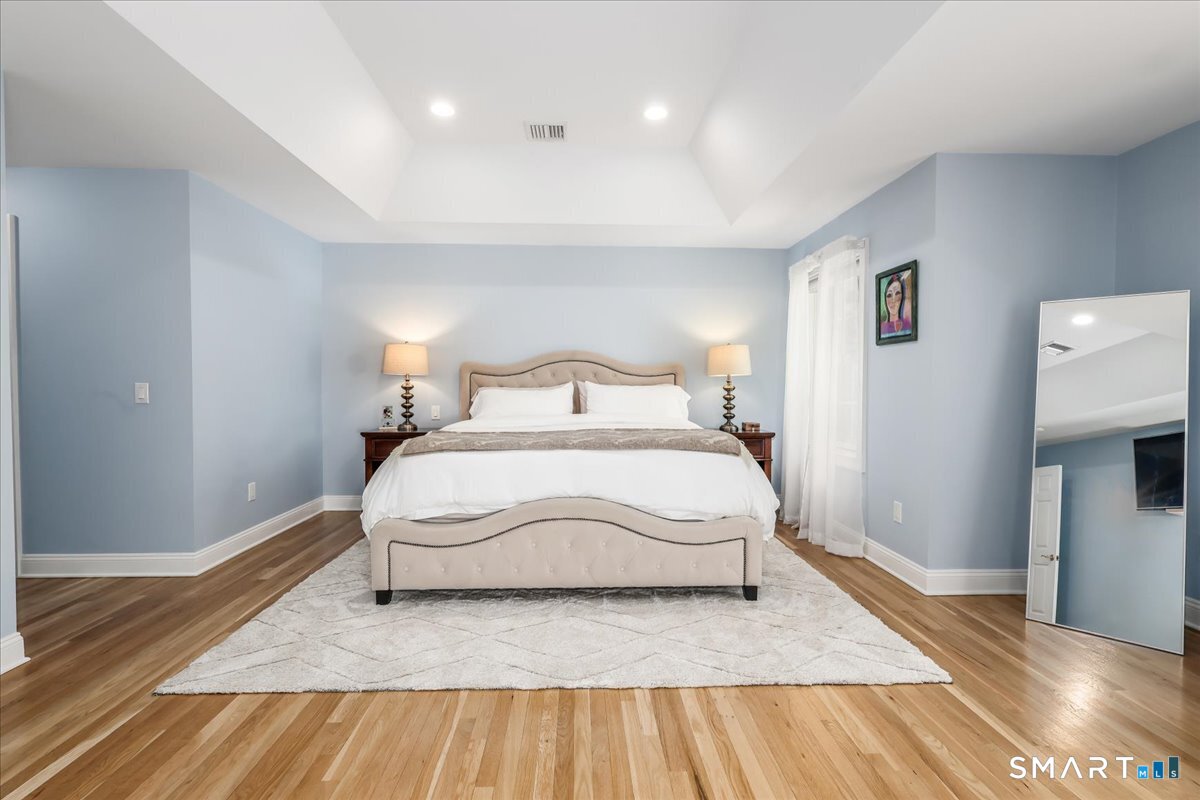 8 Rock Ridge Court New Fairfield CT 06812