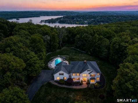 8 Rock Ridge Court New Fairfield CT 06812