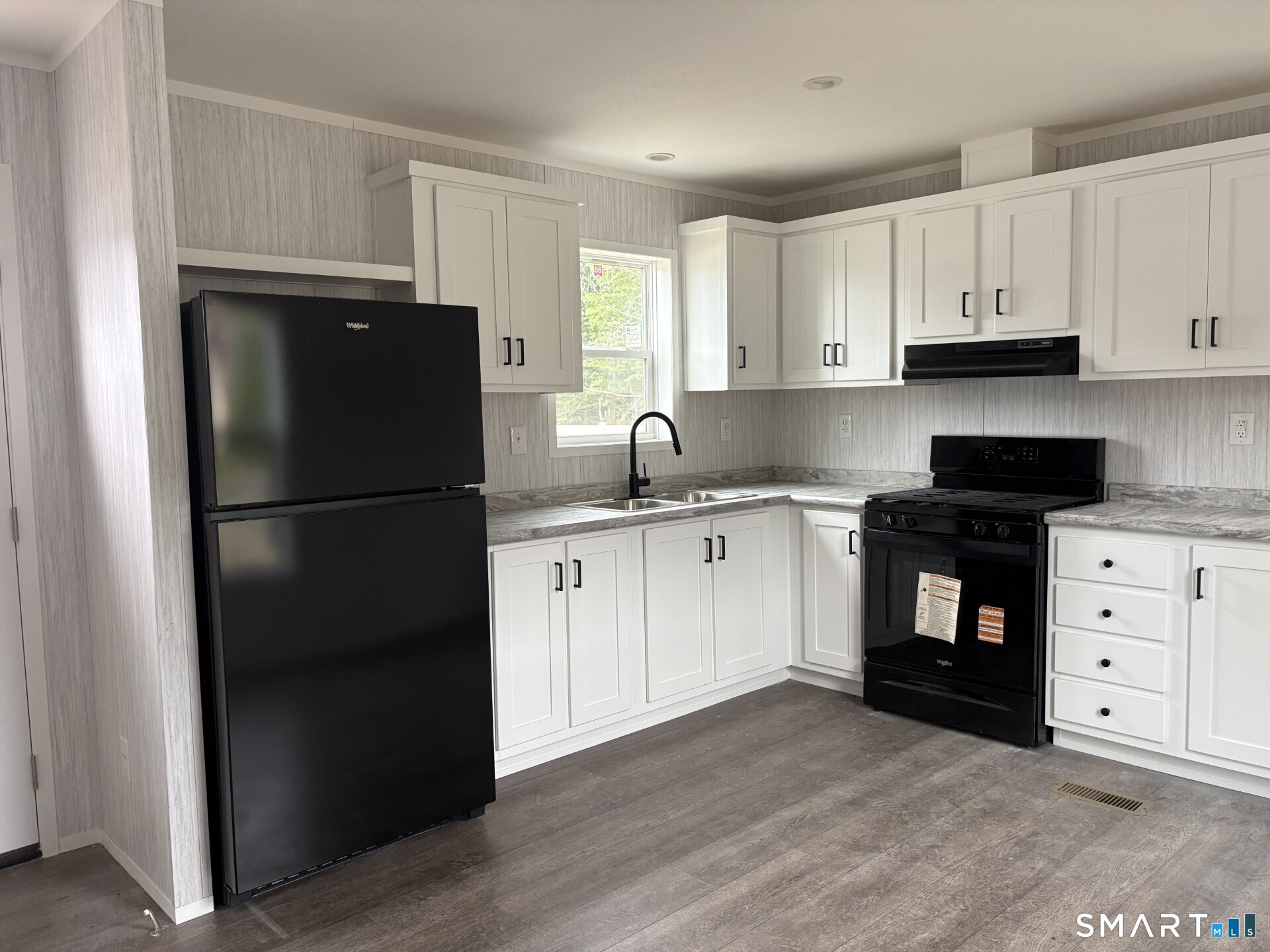 1251-13 Old Colony Road Wallingford CT 06492