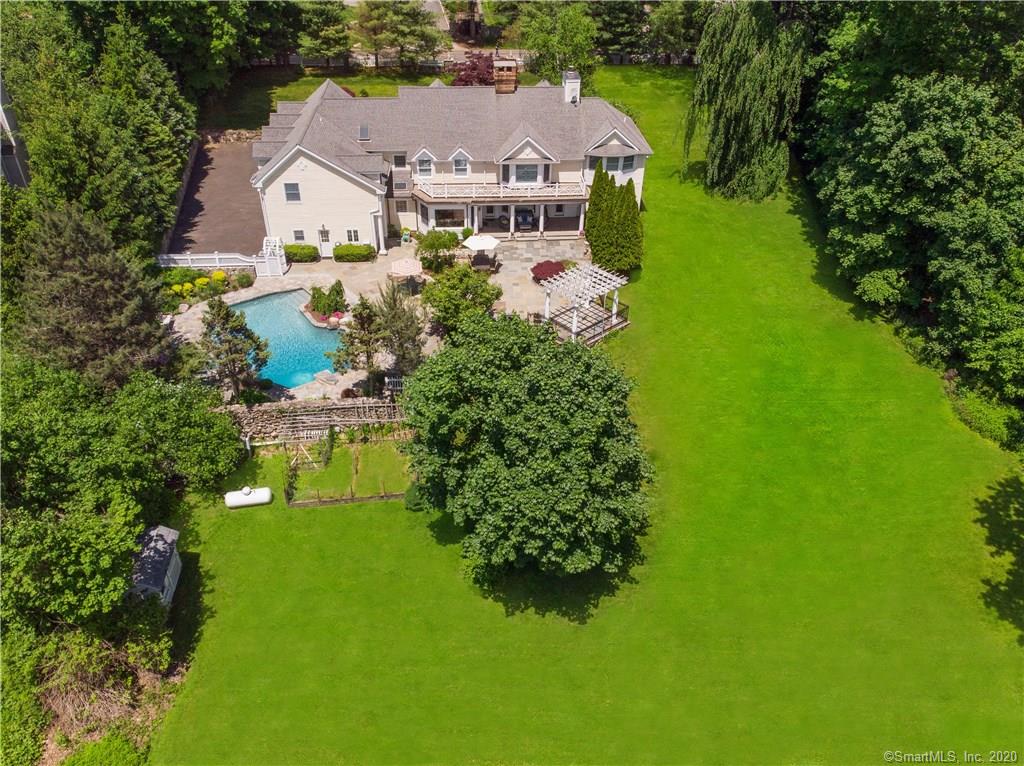 242 Dogwood Lane Stamford CT 06903