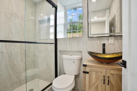 10 Merlin Avenue New Fairfield CT 06812