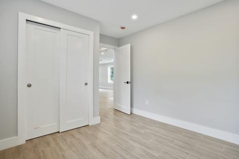 10 Merlin Avenue New Fairfield CT 06812