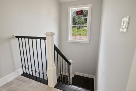10 Merlin Avenue New Fairfield CT 06812
