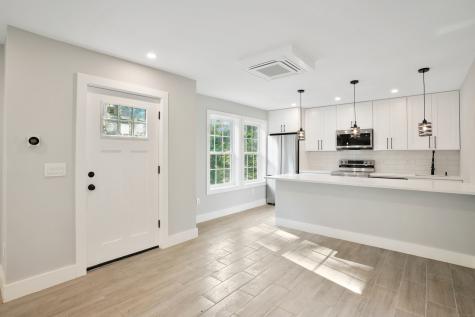 10 Merlin Avenue New Fairfield CT 06812