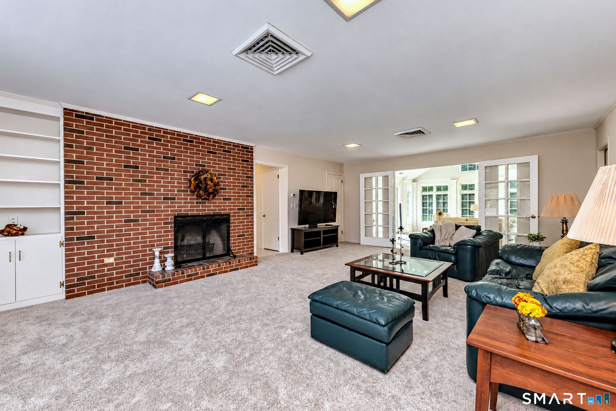 8 Applewood Drive Cheshire CT 06410