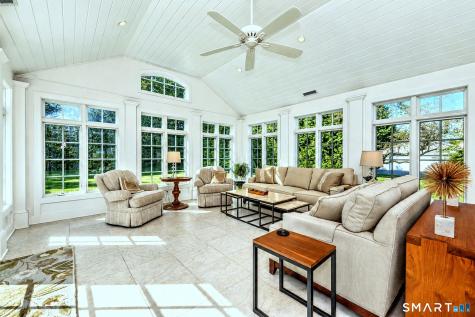 8 Applewood Drive Cheshire CT 06410