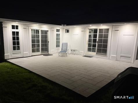8 Applewood Drive Cheshire CT 06410