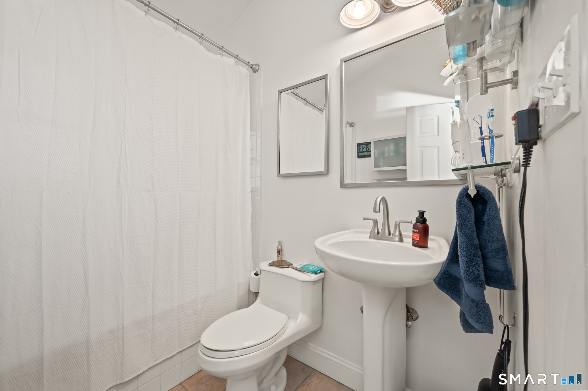 4 Martin Trail Wallingford CT 06492