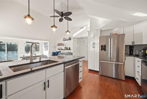 4 Martin Trail Wallingford CT 06492
