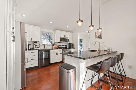 4 Martin Trail Wallingford CT 06492