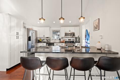 4 Martin Trail Wallingford CT 06492