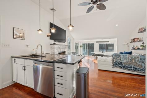 4 Martin Trail Wallingford CT 06492