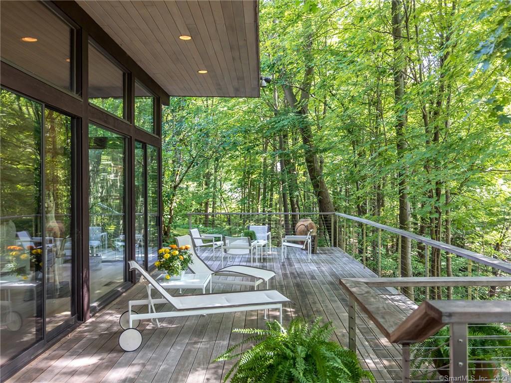 135 Crest Road Middlebury, CT Real Estate Listing InternalID