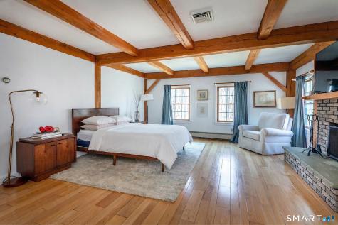 24 Hickory Lane Roxbury CT 06783