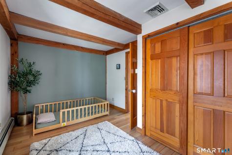 24 Hickory Lane Roxbury CT 06783