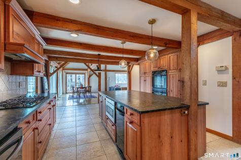 24 Hickory Lane Roxbury CT 06783