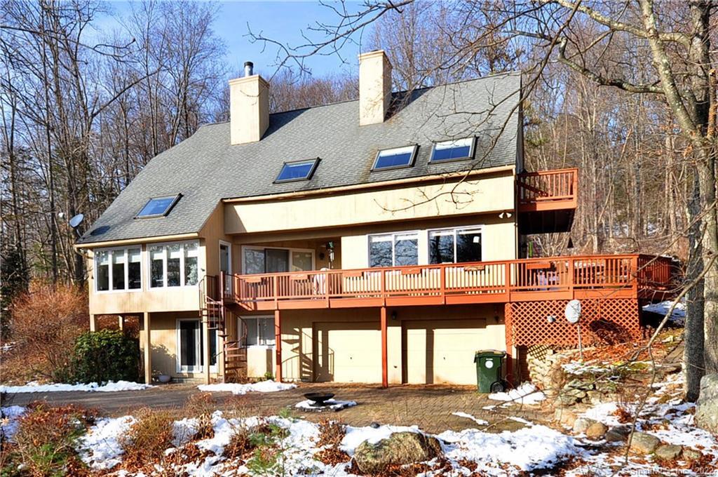 12 Deerfield Trace Burlington CT 06013