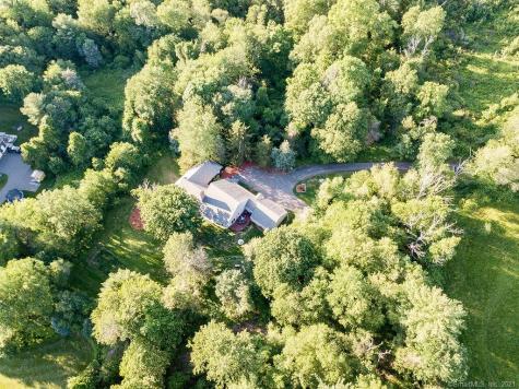 185 West Chippens Hill Road Burlington CT 06013