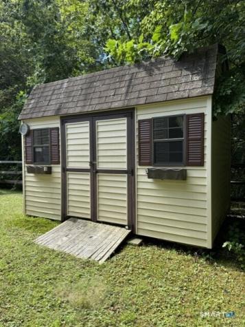 6 Harmony Lane Milford CT 06460