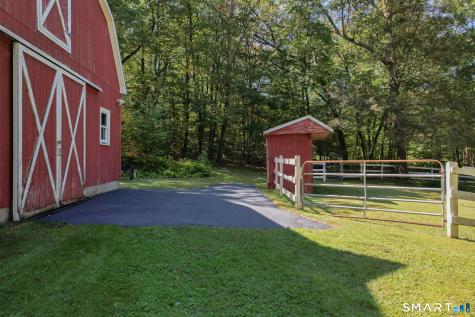 111 Lebanon Road Bethany CT 06524