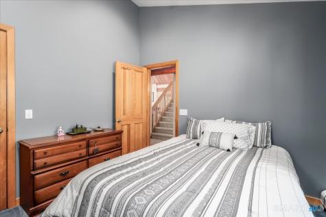 6 Dogwood North Park Danbury CT 06811