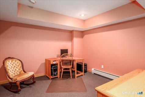 6 Dogwood North Park Danbury CT 06811
