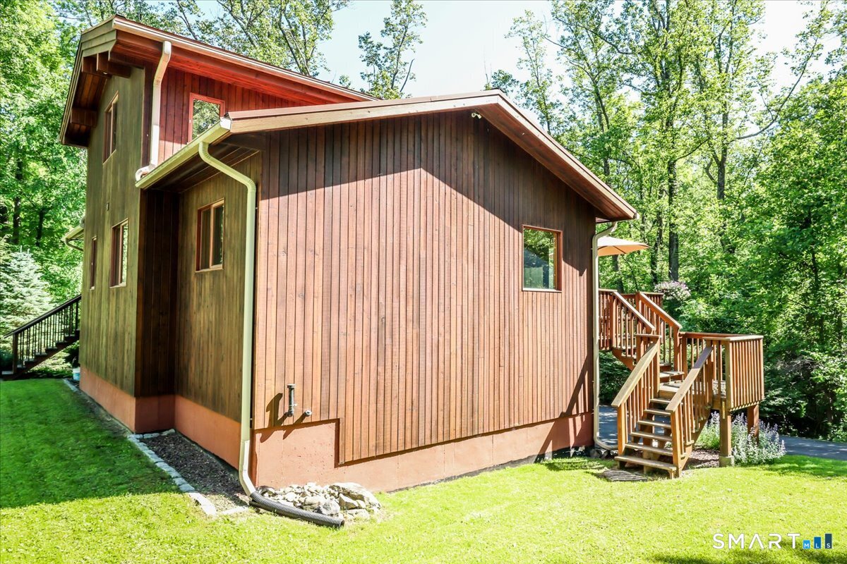 6 Dogwood North Park Danbury CT 06811