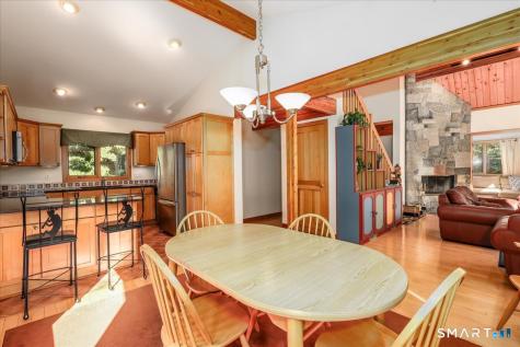 6 Dogwood North Park Danbury CT 06811