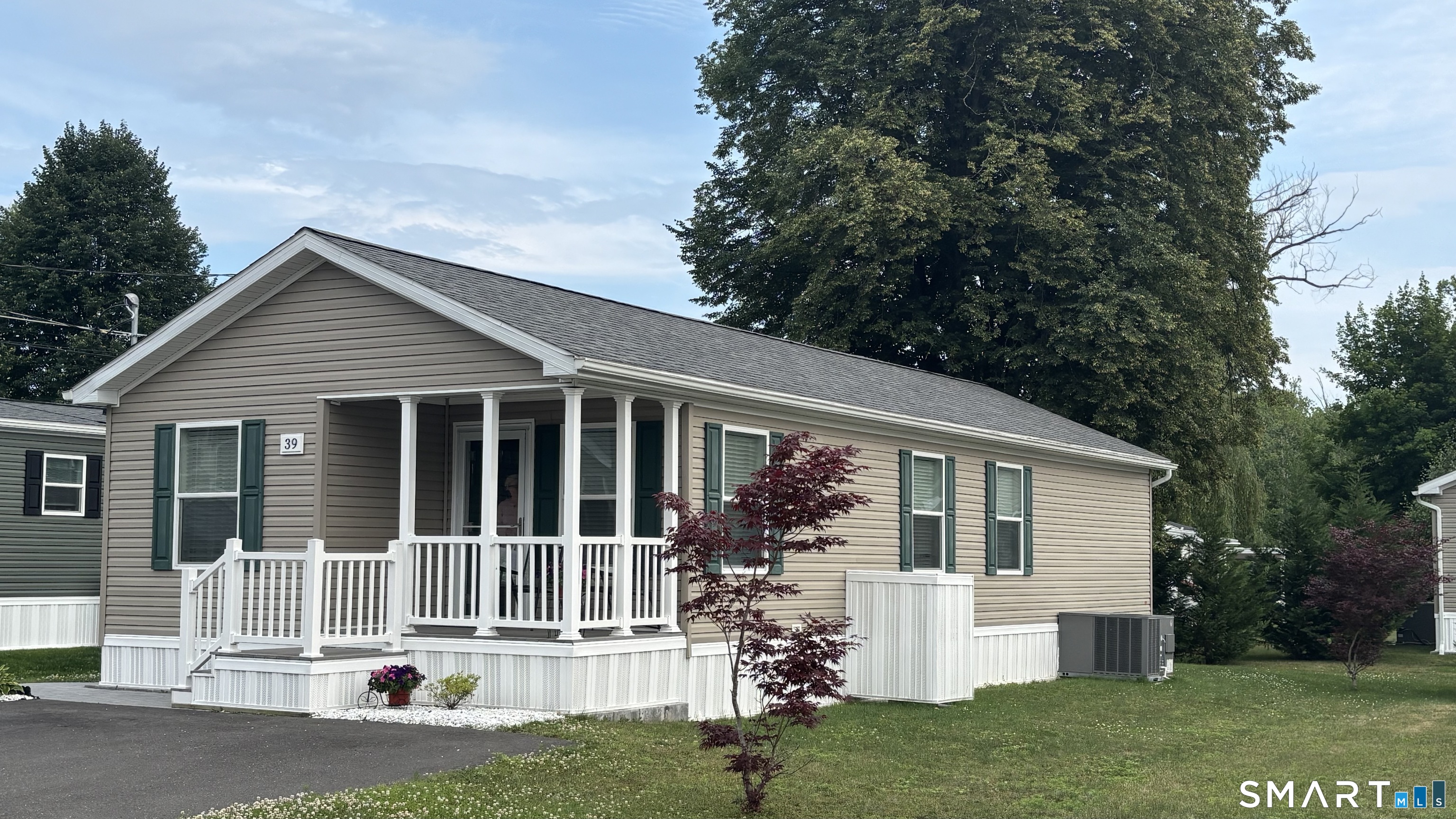 39 Greenlawn Drive Danbury CT 06810