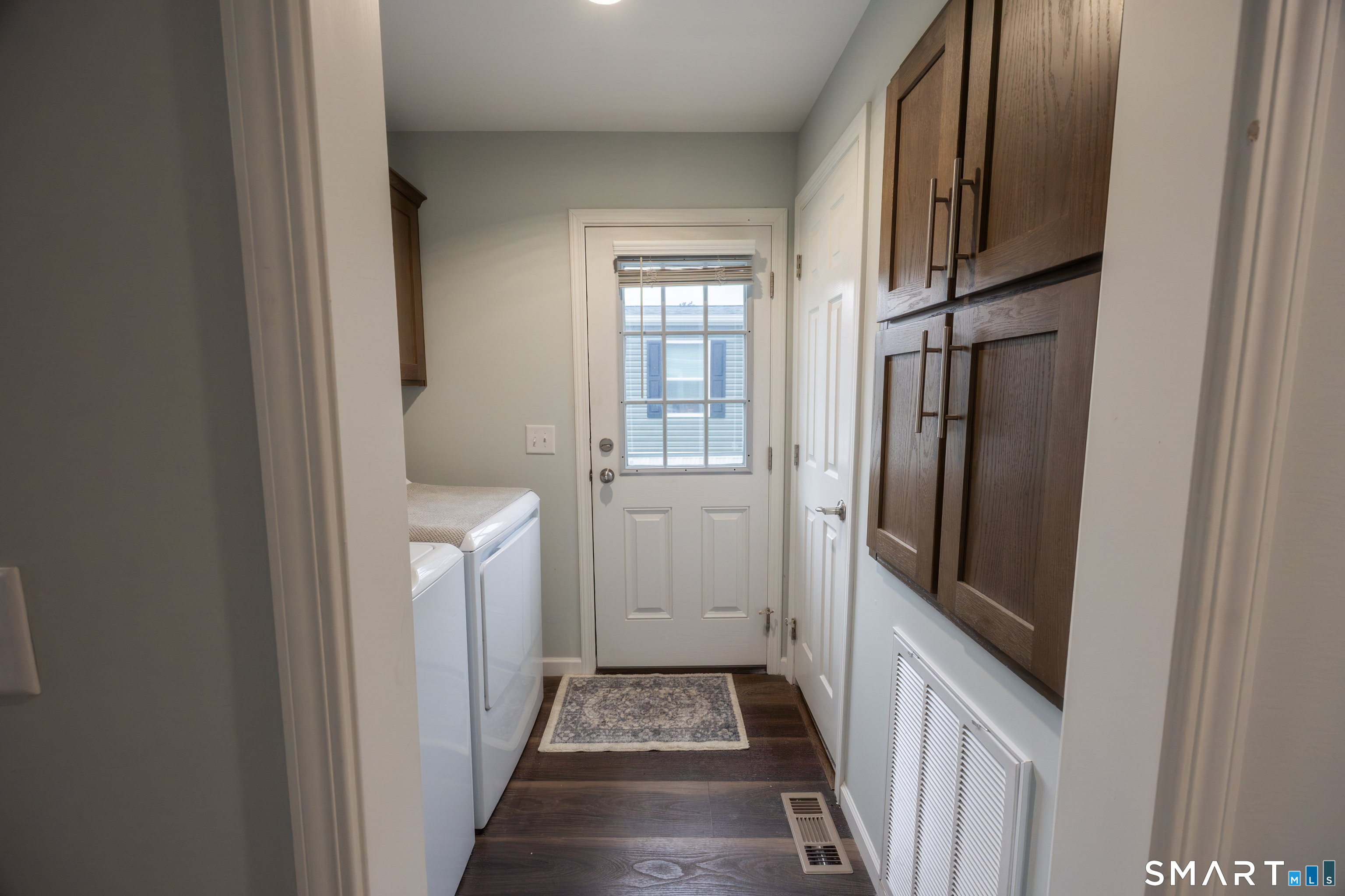 39 Greenlawn Drive Danbury CT 06810
