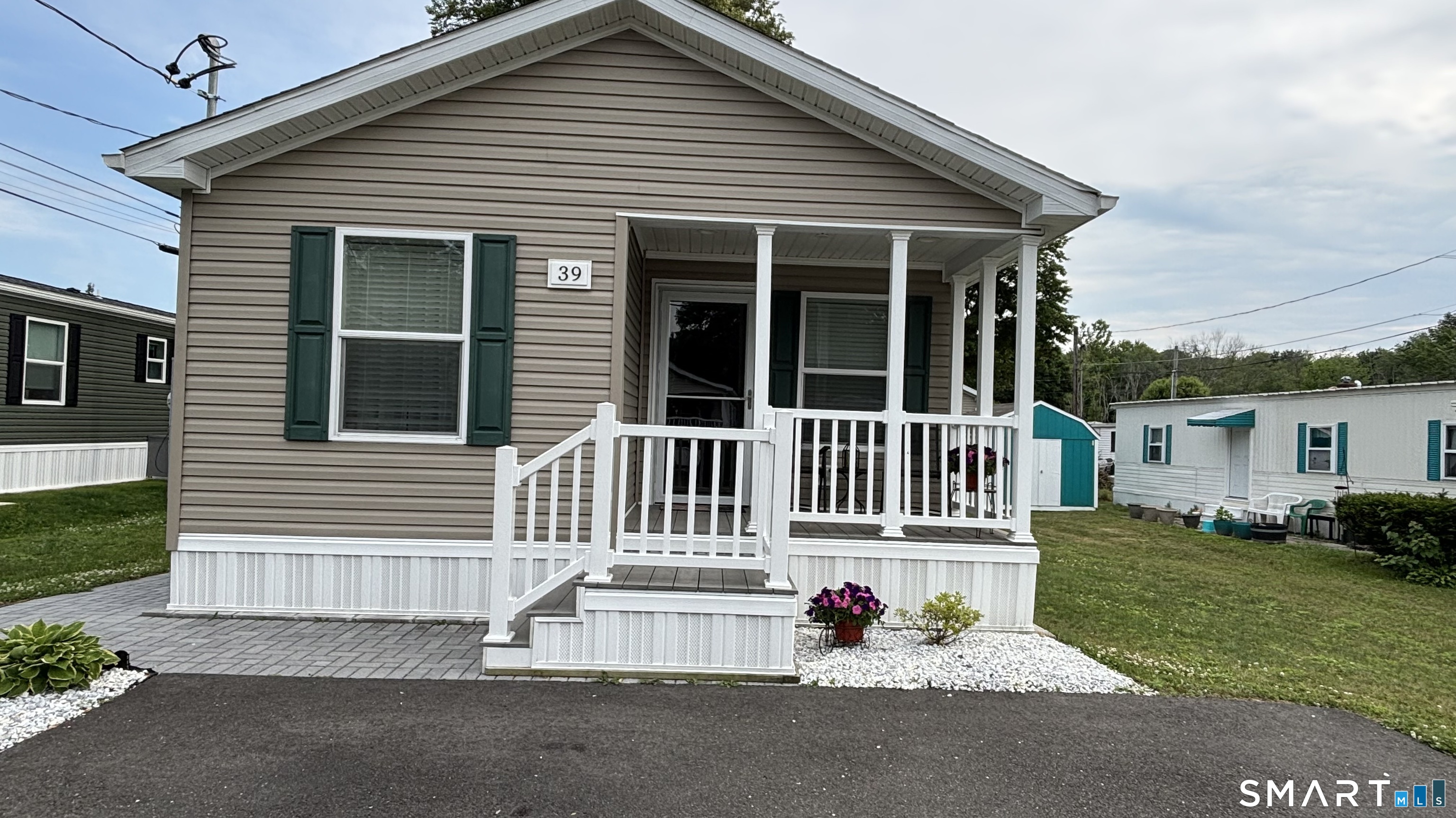 39 Greenlawn Drive Danbury CT 06810