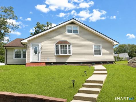 45 Cameo Court Stratford CT 06614