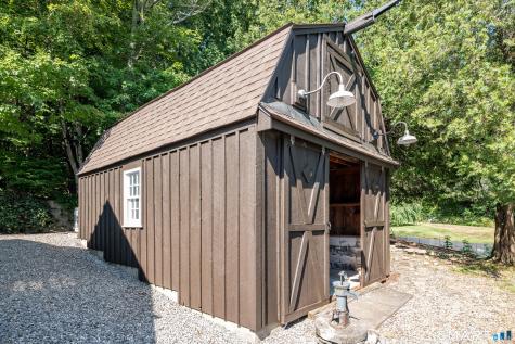 136 Quonnipaug Lane Guilford CT 06437