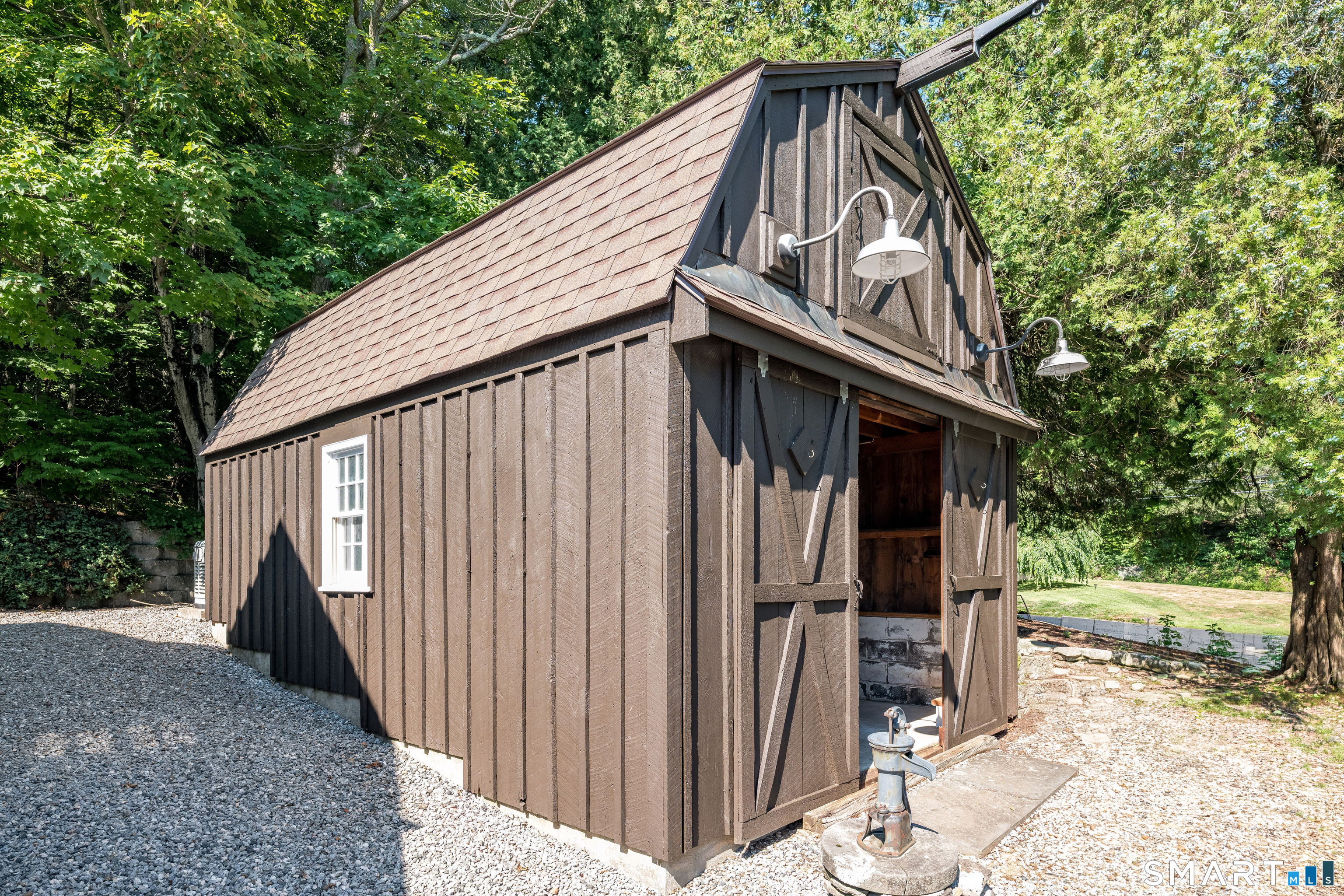 136 Quonnipaug Lane Guilford CT 06437