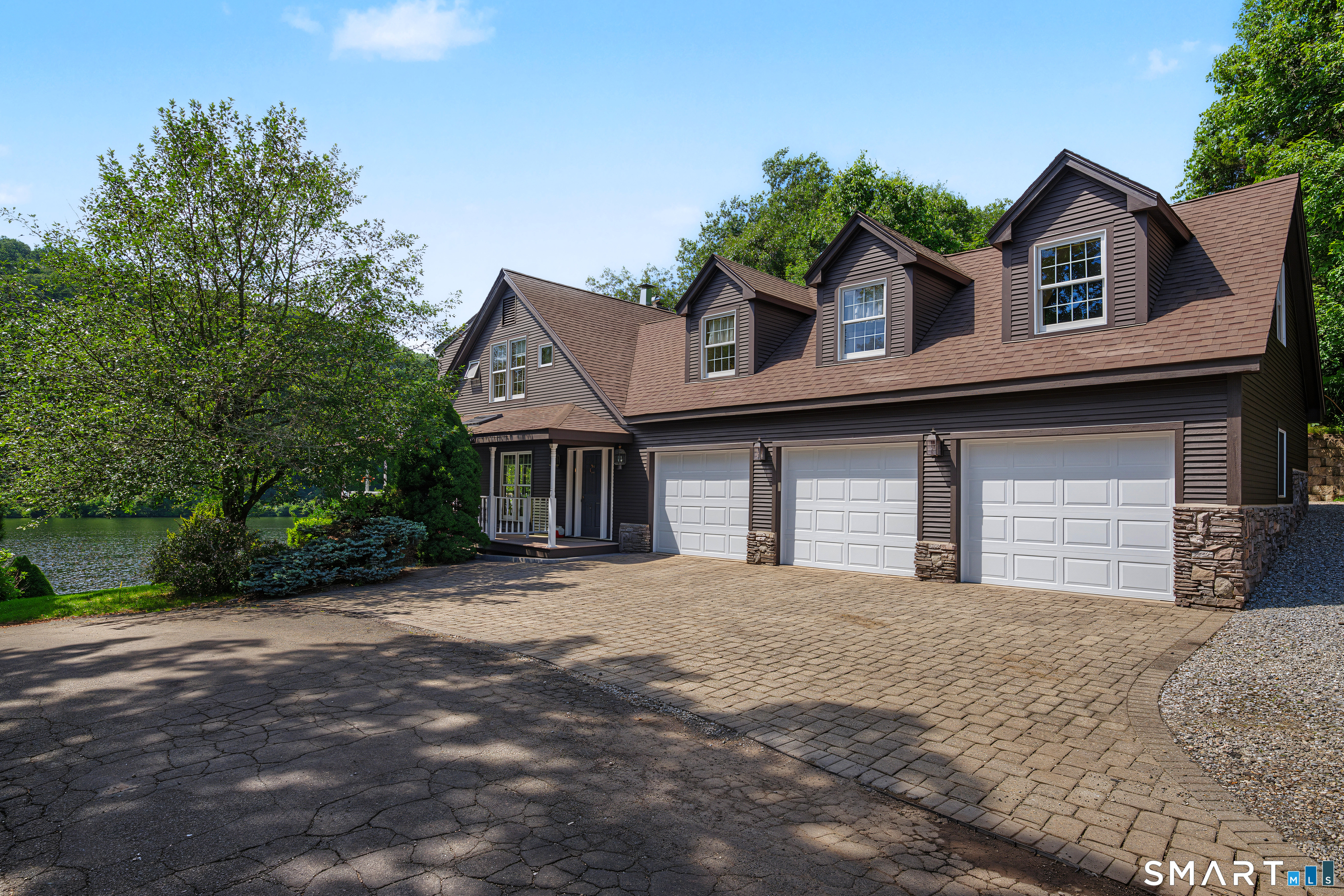 136 Quonnipaug Lane Guilford CT 06437