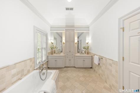 171 Paddock Hill Lane Fairfield CT 06824