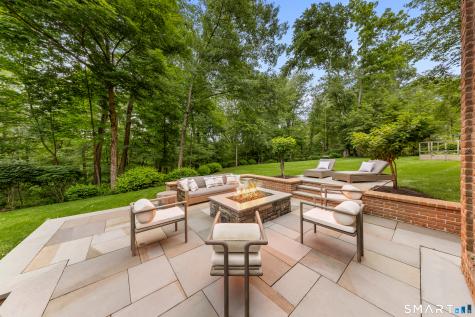 171 Paddock Hill Lane Fairfield CT 06824