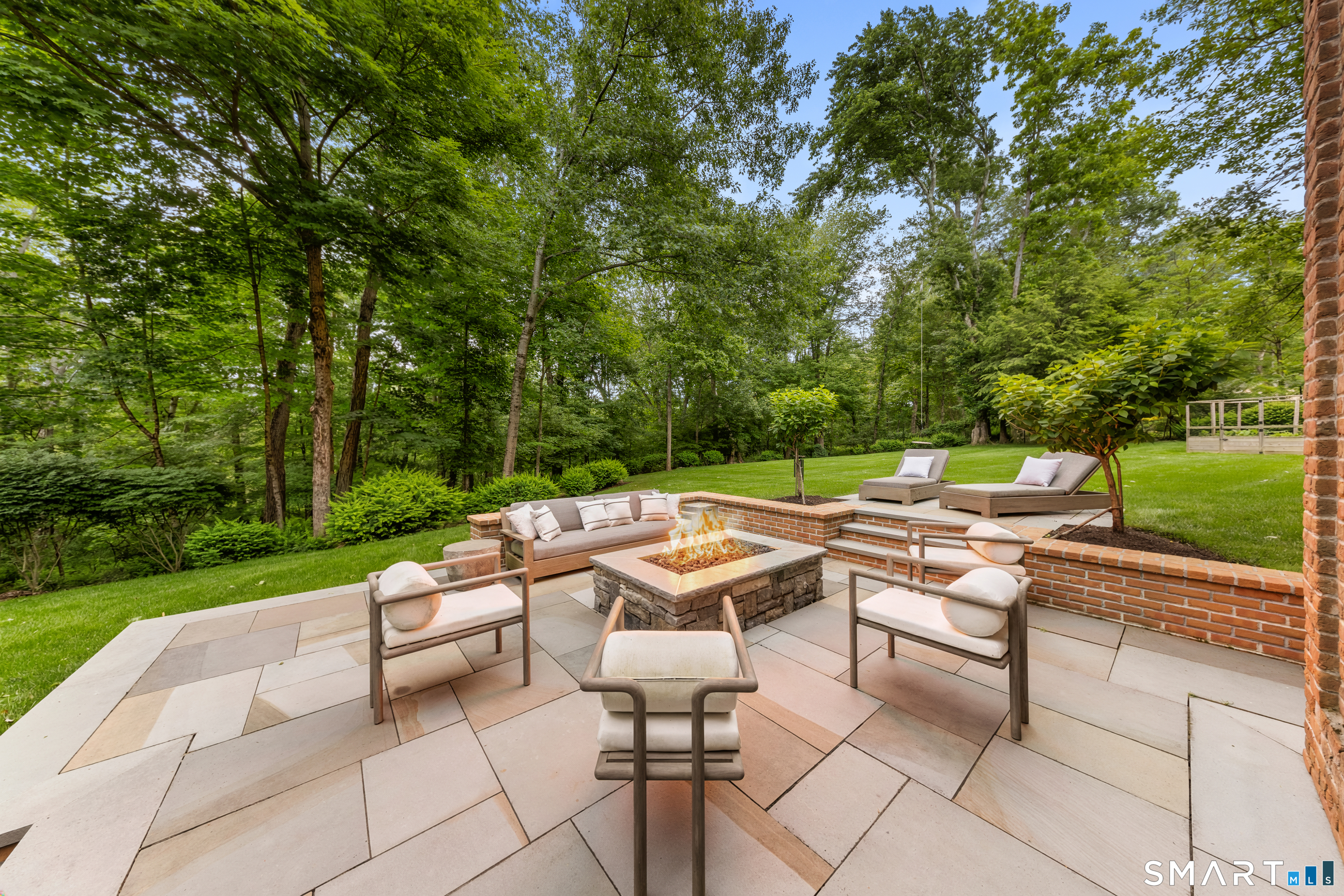 171 Paddock Hill Lane Fairfield CT 06824