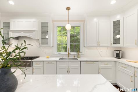 171 Paddock Hill Lane Fairfield CT 06824