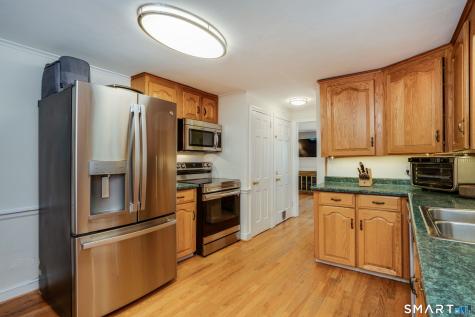 5 Linnard Road West Hartford CT 06107